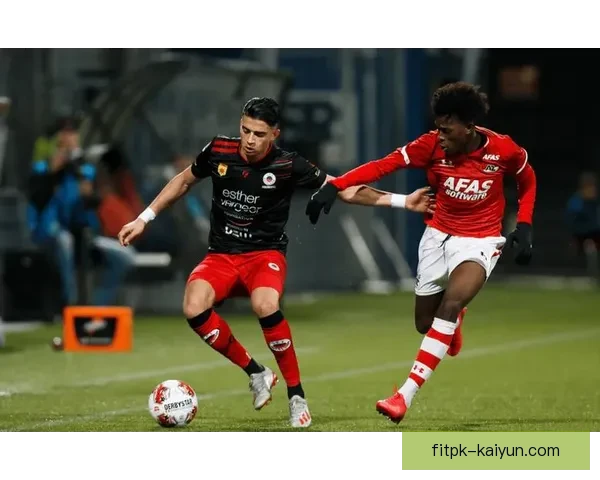 埃因霍温中场核心崭露头角，迎来球队战术变革的显著表现