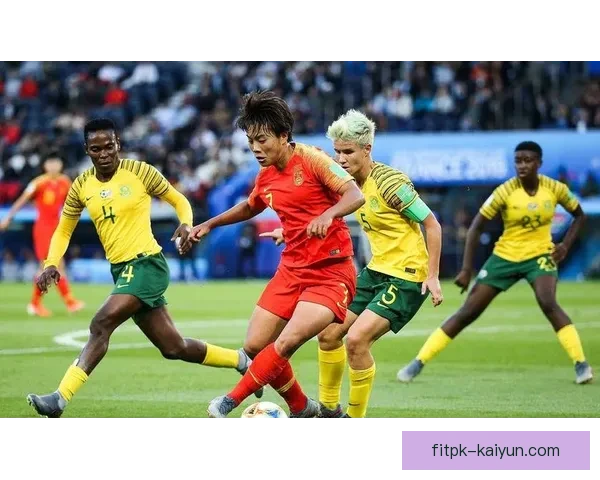 阿瑟·梅洛近期状态回暖，中场表现稳健值得关注